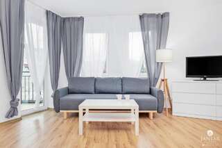 Апартаменты Jantar Apartamenty Sunny Olymp I Колобжег Номер-студио с кроватью размера "king-size" и диван-кроватью-14